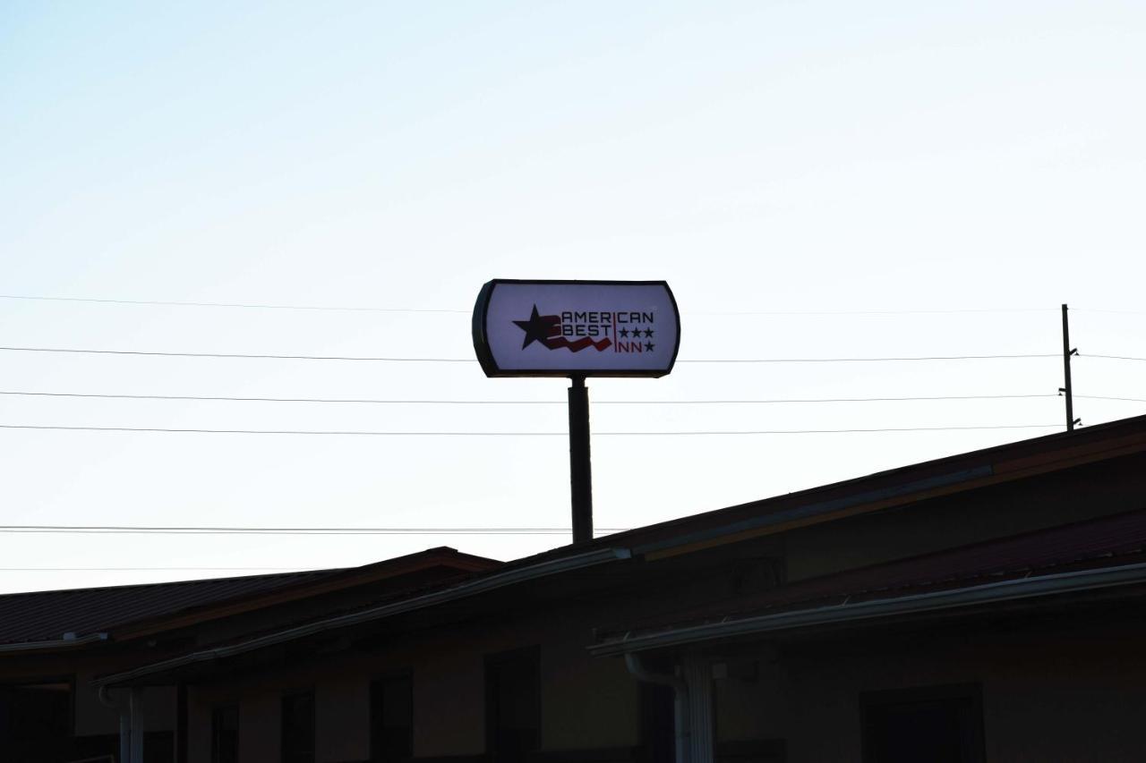 American Best Inn By Oyo I-35 Perry Near Lake Mcmurtry Экстерьер фото