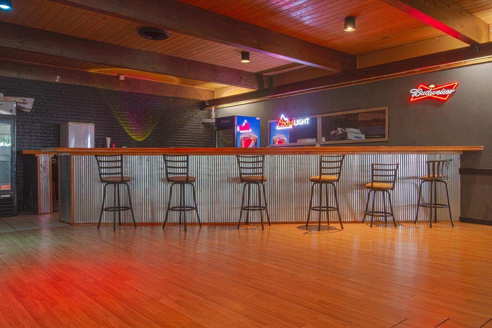 American Best Inn By Oyo I-35 Perry Near Lake Mcmurtry Экстерьер фото